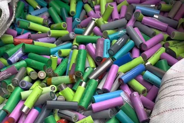 鋰電池回收處理設備：廢舊鋰電池便捷處理