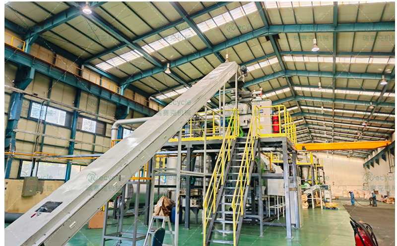 鋰電池打粉處理設(shè)備生產(chǎn)線：多工藝結(jié)合成品價值拉升原料處置